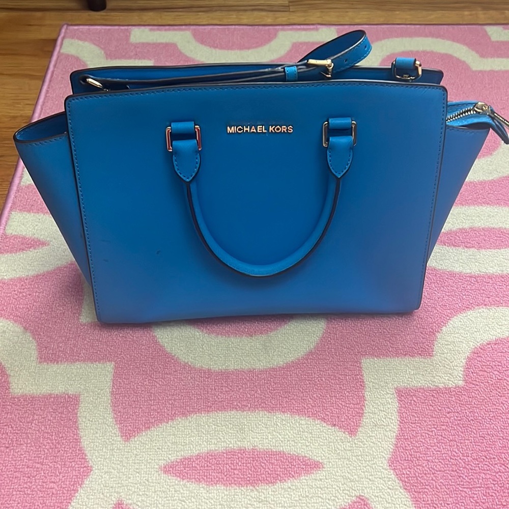 Michael Kors Blue Bag